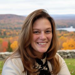 Mary Calabrese - Salesperson