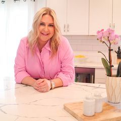 Liz Roberts - NY Licensed R.E. Salesperson