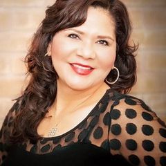 Elizabeth Flores-Sauceda