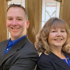 Chris and Linda Strain