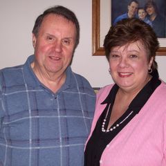 Arlene and Neal Van Hine