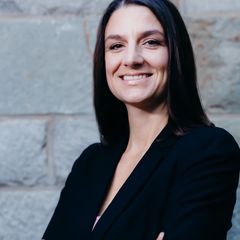 Laura Holtz - NY Licensed R.E. Salesperson