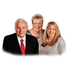 Dennis, Meg & Chrissy Grotting